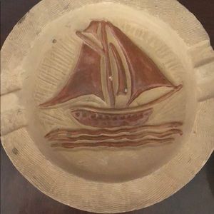 VNTG 2 Ashtrays Sail Painting Made in France